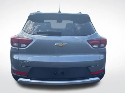 More photos of 2024 Chevrolet TrailBlazer LT at Zeigler BMW of Kalamazoo, MI