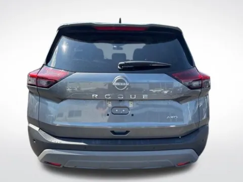 More photos of 2023 Nissan Rogue S at Zeigler BMW of Kalamazoo, MI