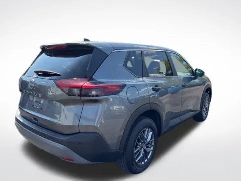 More photos of 2023 Nissan Rogue S at Zeigler BMW of Kalamazoo, MI