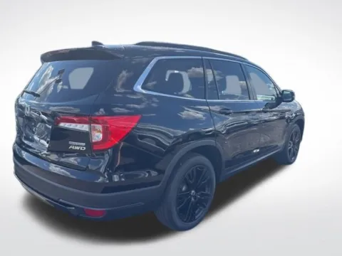 More photos of 2022 Honda Pilot Special Edition at Zeigler BMW of Kalamazoo, MI