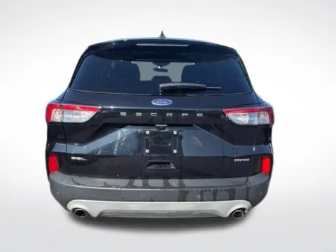 More photos of 2022 Ford Escape SEL at Zeigler BMW of Kalamazoo, MI