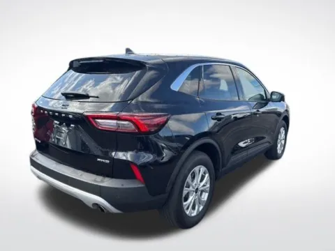 More photos of 2023 Ford Escape Active at Zeigler BMW of Kalamazoo, MI