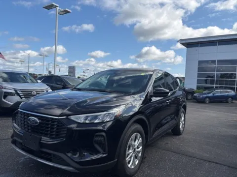 Black 2023 Ford Escape Active for sale in Kalamazoo, MI