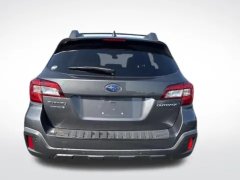 More photos of 2019 Subaru Outback 2.5i at Zeigler BMW of Kalamazoo, MI