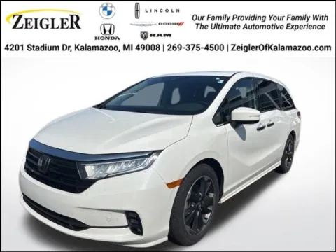 White 2023 Honda Odyssey Elite for sale in Kalamazoo, MI