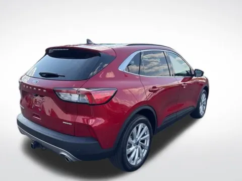More photos of 2022 Ford Escape Titanium at Zeigler BMW of Kalamazoo, MI