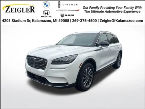 White 2022 Lincoln Corsair Standard for sale in Kalamazoo, MI