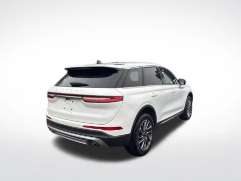 More photos of 2022 Lincoln Corsair Standard at Zeigler BMW of Kalamazoo, MI