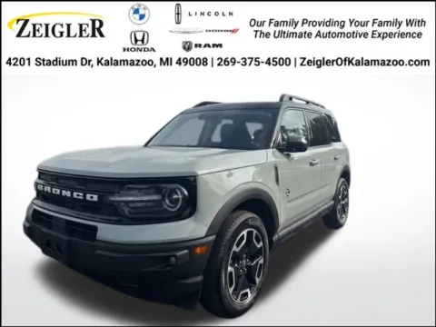 Gray 2024 Ford Bronco Sport Outer Banks for sale in Kalamazoo, MI
