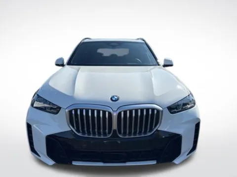 Photos of 2024 BMW X5 xDrive40i for sale in Kalamazoo, MI at Zeigler BMW of Kalamazoo