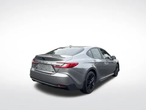 More photos of 2025 Toyota Camry SE at Zeigler BMW of Kalamazoo, MI