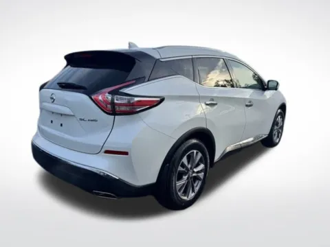 More photos of 2018 Nissan Murano Platinum at Zeigler BMW of Kalamazoo, MI