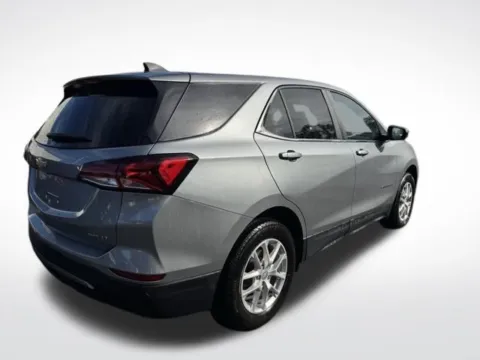 More photos of 2023 Chevrolet Equinox LT at Zeigler BMW of Kalamazoo, MI