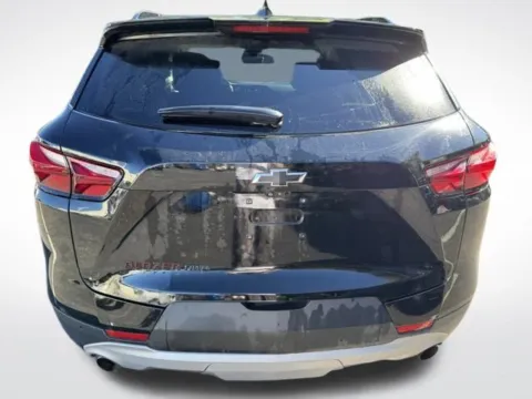 More photos of 2021 Chevrolet Blazer LT at Zeigler BMW of Kalamazoo, MI