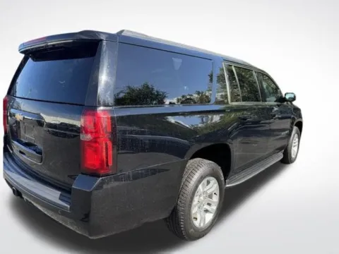 More photos of 2019 Chevrolet Suburban LT at Zeigler BMW of Kalamazoo, MI
