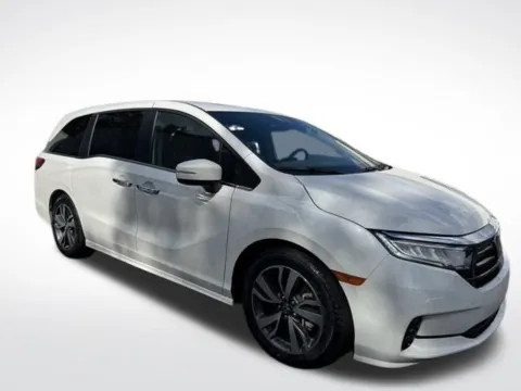 Another view of 2023 Honda Odyssey Touring for sale in Kalamazoo, MI at Zeigler BMW of Kalamazoo