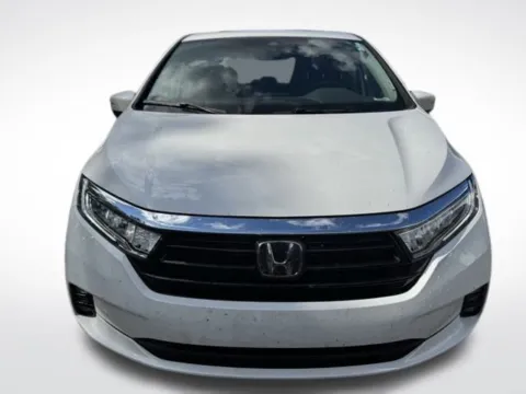 Photos of 2023 Honda Odyssey Touring for sale in Kalamazoo, MI at Zeigler BMW of Kalamazoo