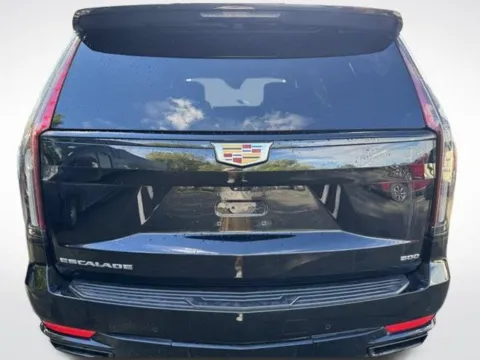 More photos of 2021 Cadillac Escalade Sport Platinum at Zeigler BMW of Kalamazoo, MI