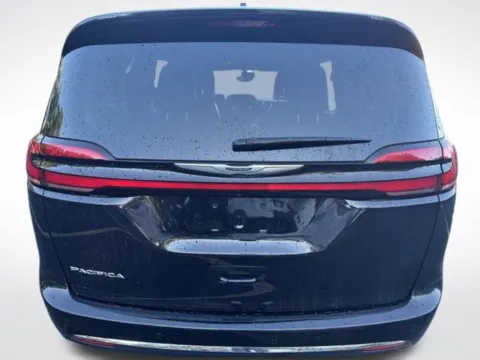 More photos of 2024 Chrysler Pacifica Touring L at Zeigler BMW of Kalamazoo, MI