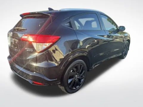 More photos of 2022 Honda HR-V Sport at Zeigler BMW of Kalamazoo, MI