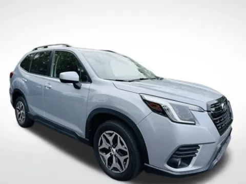 Another view of 2022 Subaru Forester Premium for sale in Kalamazoo, MI at Zeigler BMW of Kalamazoo