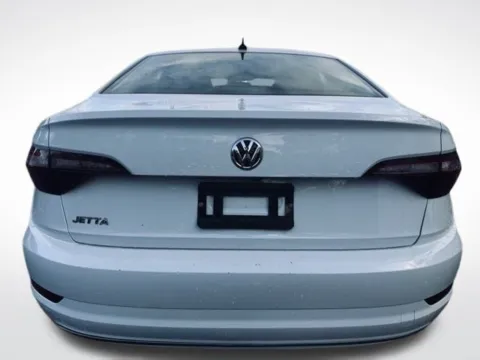 More photos of 2020 Volkswagen Jetta 1.4T SE at Zeigler BMW of Kalamazoo, MI