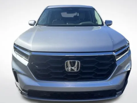 Another view of 2025 Honda Pilot EX-L for sale in Kalamazoo, MI at Zeigler BMW of Kalamazoo