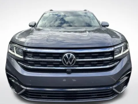 Photos of 2022 Volkswagen Atlas 3.6L V6 SEL Premium R-Line for sale in Kalamazoo, MI at Zeigler BMW of Kalamazoo