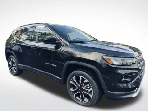 Another view of 2022 Jeep Compass Limited for sale in Kalamazoo, MI at Zeigler BMW of Kalamazoo