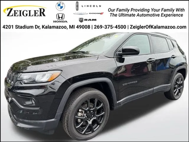 Black 2022 Jeep Compass Altitude for sale in Kalamazoo, MI