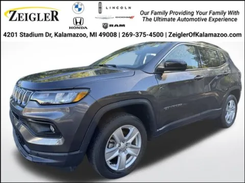 Gray 2022 Jeep Compass Latitude for sale in Kalamazoo, MI
