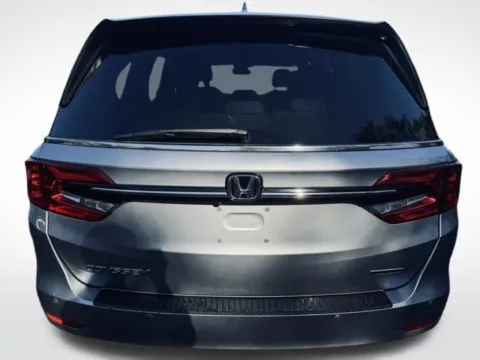 More photos of 2021 Honda Odyssey Touring at Zeigler BMW of Kalamazoo, MI