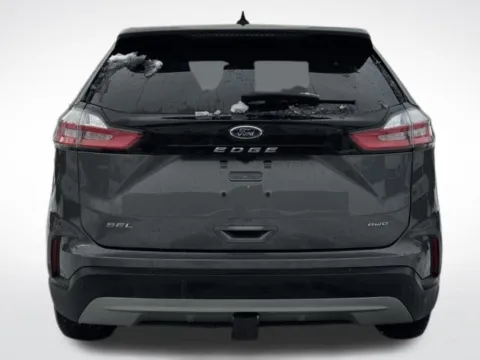 More photos of 2022 Ford Edge SEL at Zeigler BMW of Kalamazoo, MI