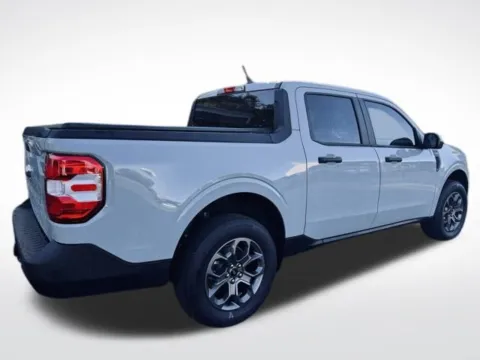 More photos of 2024 Ford Maverick XLT at Zeigler BMW of Kalamazoo, MI