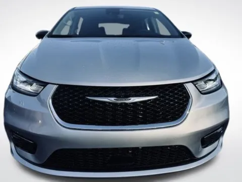 Another view of 2024 Chrysler Pacifica Touring L for sale in Kalamazoo, MI at Zeigler BMW of Kalamazoo