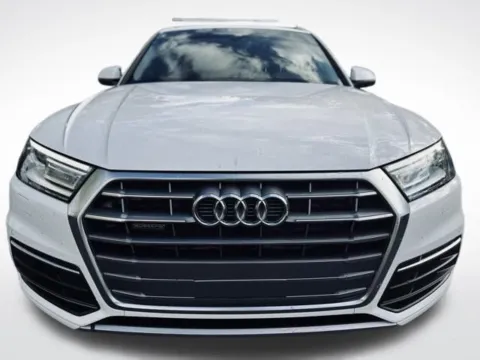Photos of 2020 Audi Q5 45 Premium for sale in Kalamazoo, MI at Zeigler BMW of Kalamazoo