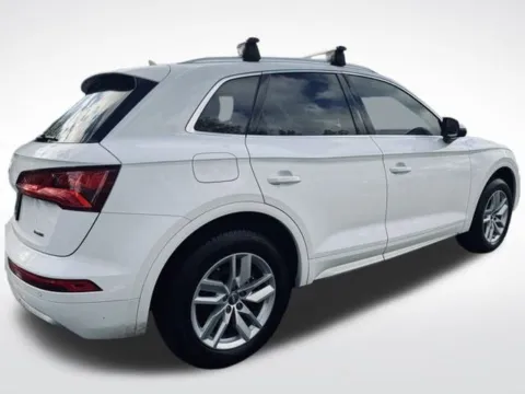 More photos of 2020 Audi Q5 45 Premium at Zeigler BMW of Kalamazoo, MI