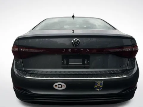 More photos of 2025 Volkswagen Jetta 1.5T SE at Zeigler BMW of Kalamazoo, MI