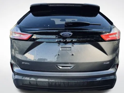 More photos of 2023 Ford Edge SEL at Zeigler BMW of Kalamazoo, MI
