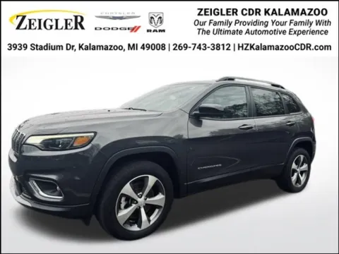 Gray 2022 Jeep Cherokee Limited for sale in Kalamazoo, MI