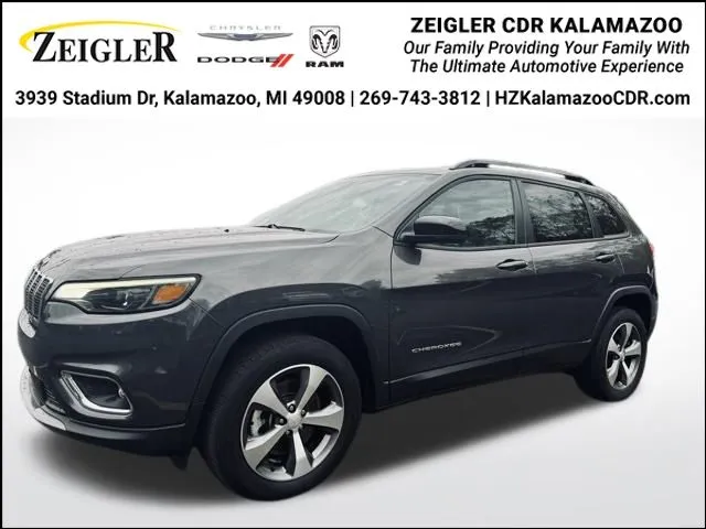 Gray 2022 Jeep Cherokee Limited for sale in Kalamazoo, MI