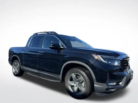 Another view of 2022 Honda Ridgeline RTL-E for sale in Kalamazoo, MI at Zeigler BMW of Kalamazoo