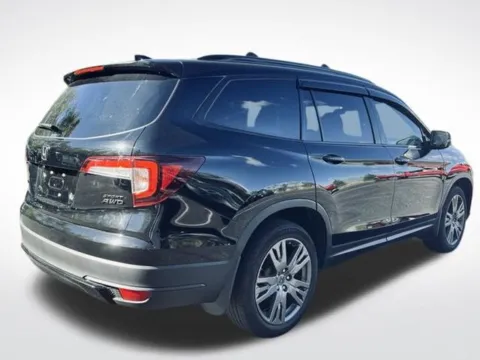 More photos of 2022 Honda Pilot Sport at Zeigler BMW of Kalamazoo, MI