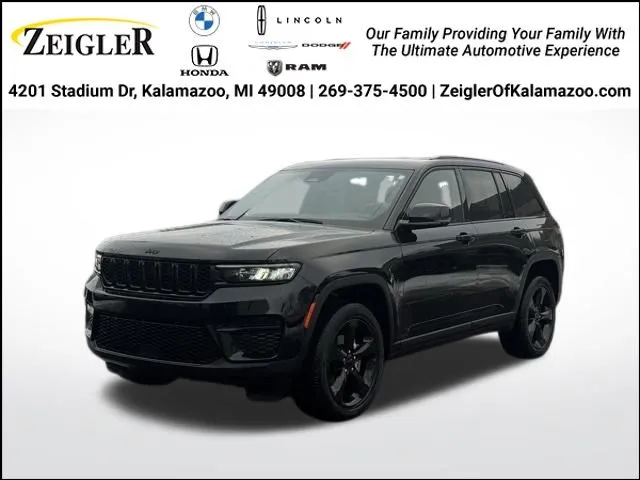 Black 2022 Jeep Grand Cherokee Altitude for sale in Kalamazoo, MI