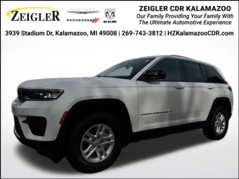 White 2023 Jeep Grand Cherokee Laredo for sale in Kalamazoo, MI
