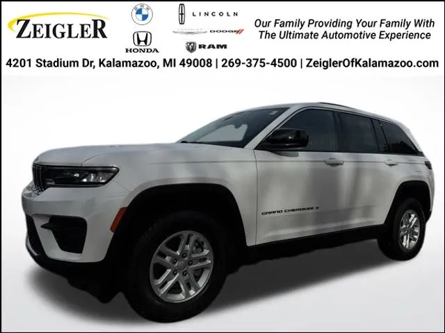 White 2023 Jeep Grand Cherokee Laredo for sale in Kalamazoo, MI