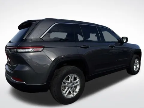 More photos of 2023 Jeep Grand Cherokee Laredo at Zeigler BMW of Kalamazoo, MI