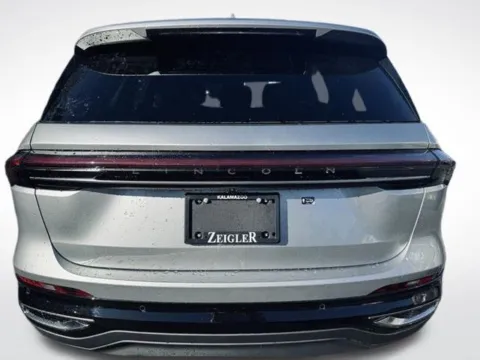 More photos of 2026 Lincoln Nautilus Premiere at Zeigler BMW of Kalamazoo, MI