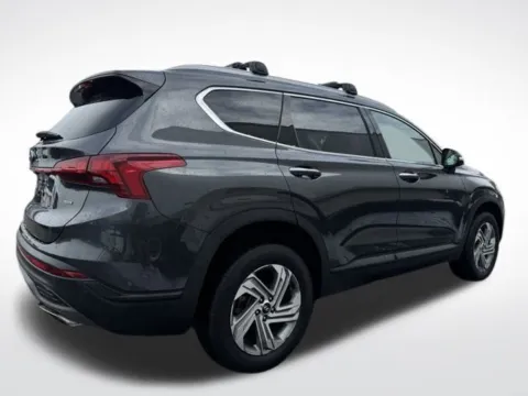More photos of 2023 Hyundai Santa Fe SEL at Zeigler BMW of Kalamazoo, MI