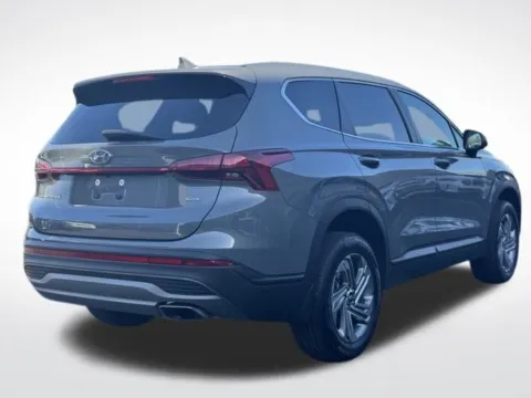 More photos of 2023 Hyundai Santa Fe SE at Zeigler BMW of Kalamazoo, MI